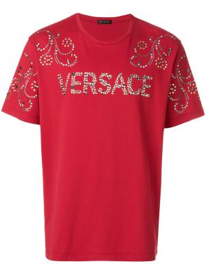 Футболка с заклепками Versace. Цвет: красный