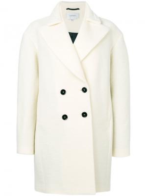 Классическое приталенное пальто Carven. Цвет: белый