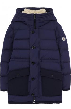 Пуховая куртка с накладными карманами и капюшоном Moncler Enfant. Цвет: синий