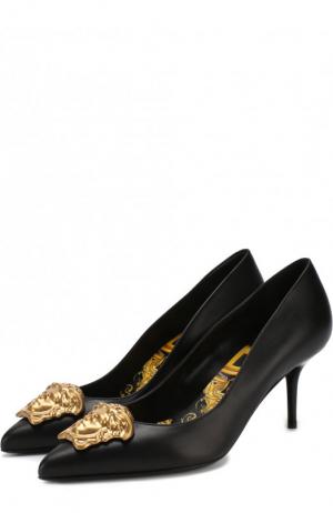 Кожаные туфли Palazzo на шпильке Versace. Цвет: черный