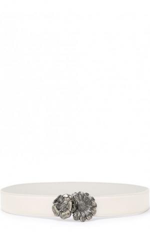 Кожаный ремень с фигурной пряжкой Saint Laurent. Цвет: белый