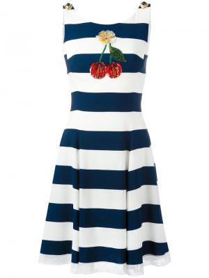 Полосатое платье с вишенками из пайеток Dolce & Gabbana. Цвет: синий