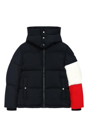 Пуховая куртка на молнии с капюшоном Moncler Enfant. Цвет: синий