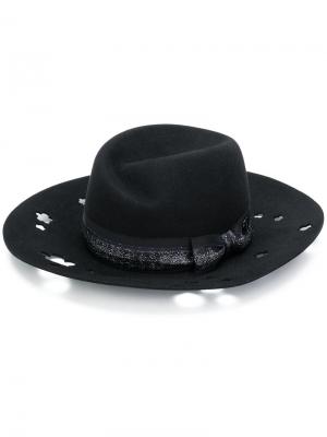 Шляпа с цветочной перфорацией Maison Michel. Цвет: чёрный