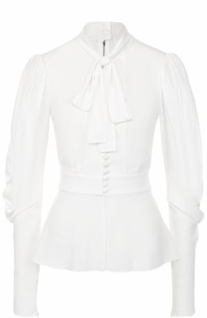 Приталенная блуза с воротником аскот Dolce & Gabbana. Цвет: белый