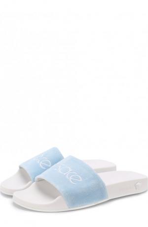 Текстильные шлепанцы с логотипом бренда Versace. Цвет: голубой