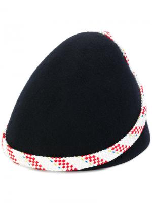 Шляпа с контрастной лентой Henrik Vibskov. Цвет: синий