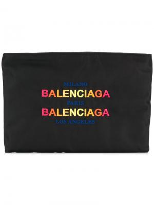 Клатч с градиентным логотипом Balenciaga. Цвет: чёрный