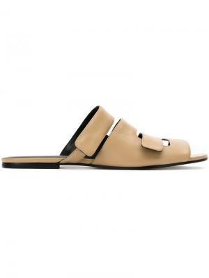 Leather flat sandals Gloria Coelho. Цвет: коричневый