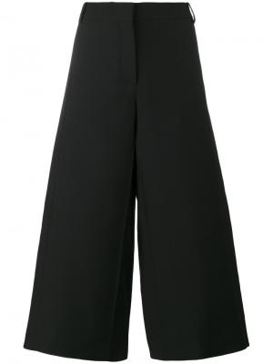 Широкие брюки с цветочным рисунком Valentino. Цвет: чёрный