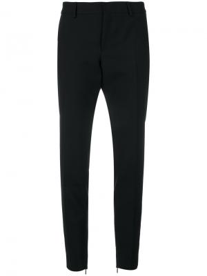 Классические зауженные брюки Saint Laurent. Цвет: чёрный