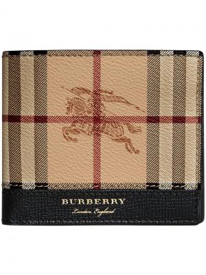 Haymarket Check International bi-fold wallet Burberry. Цвет: коричневый