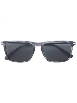 Солнцезащитные очки с квадратной оправой Brioni. Цвет: серый