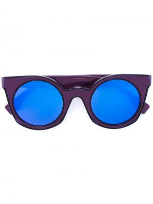 Солнцезащитные очки в круглой оправе Fendi Eyewear. Цвет: розовый и фиолетовый