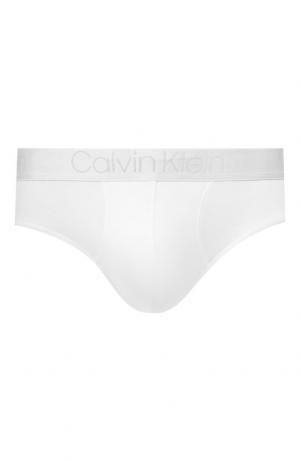 Брифы из смеси вискозы и хлопка Calvin Klein Underwear. Цвет: белый