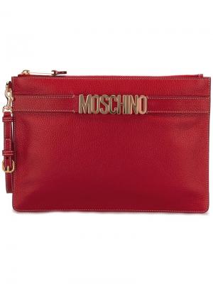 Клатч с логотипом Moschino. Цвет: красный