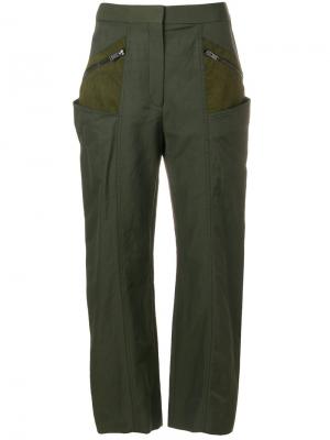 Укороченные брюки с контрастными карманами Stella McCartney. Цвет: зелёный