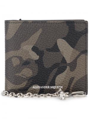 Бумажник с камуфляжным принтом Alexander McQueen. Цвет: зелёный