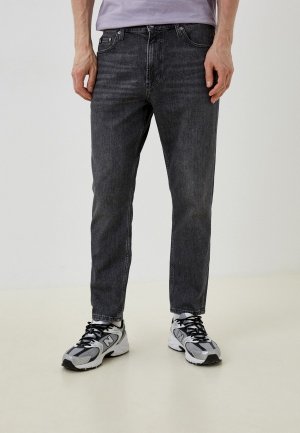 Джинсы Calvin Klein Jeans. Цвет: серый