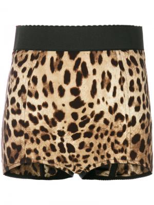 Короткие леопардовые шорты Dolce & Gabbana. Цвет: многоцветный